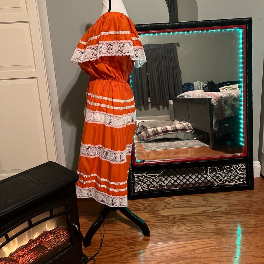 🛑SOLD🛑Vintage Mexican style dress - Picture 4 of 7
